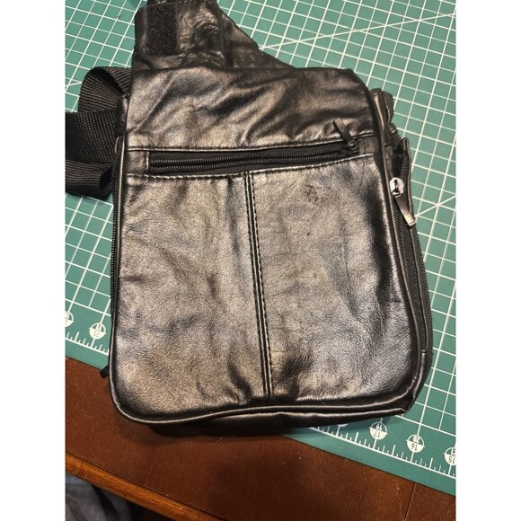 Buxton Genuine Leather Black Crossbody Shoulder Bag Multiple Zipper Pockets Adju - Picture 6 of 11